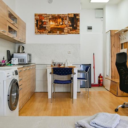Cozy Apartment In Central Sofia Ngoại thất bức ảnh