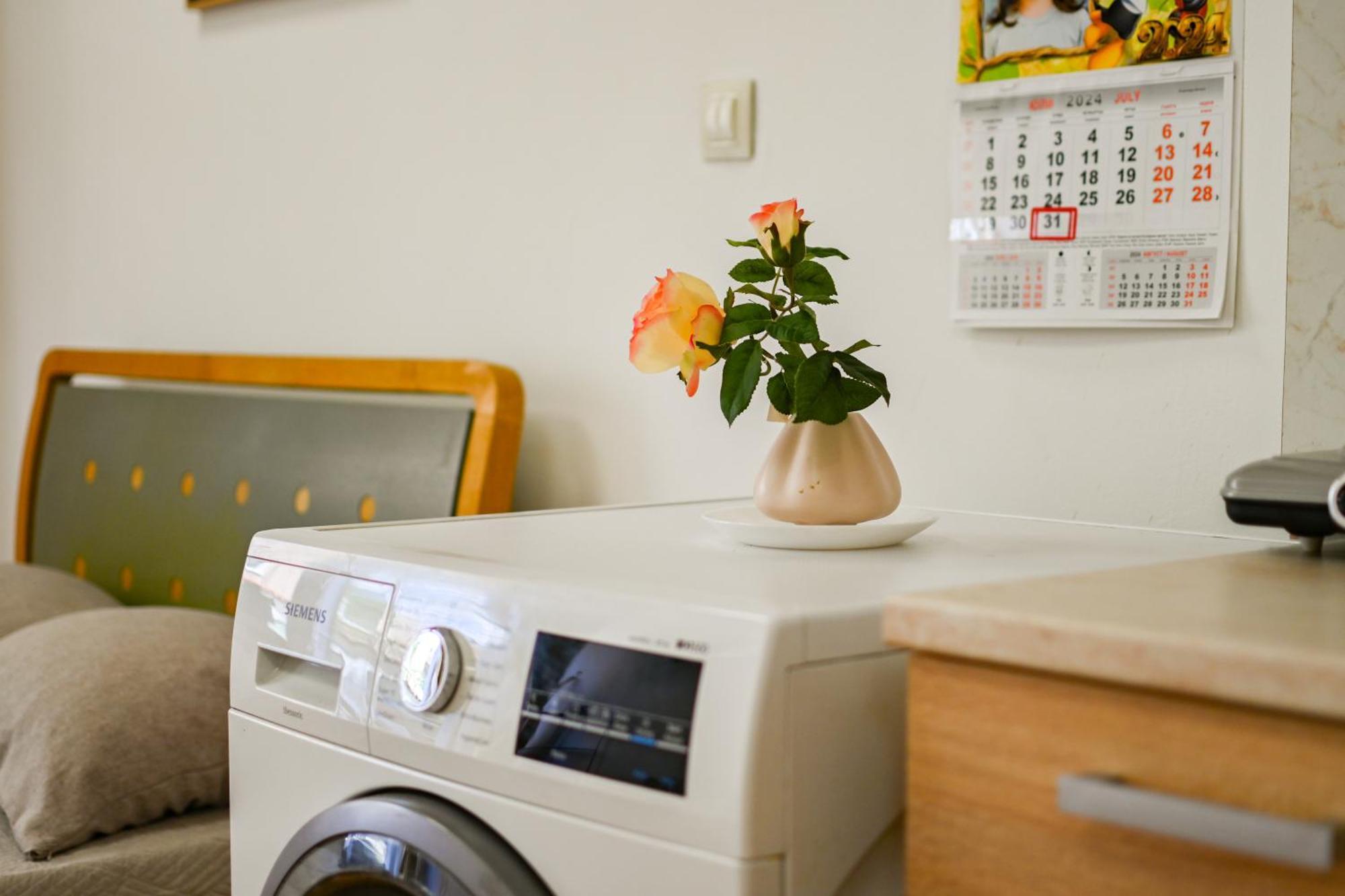 Cozy Apartment In Central Sofia Ngoại thất bức ảnh