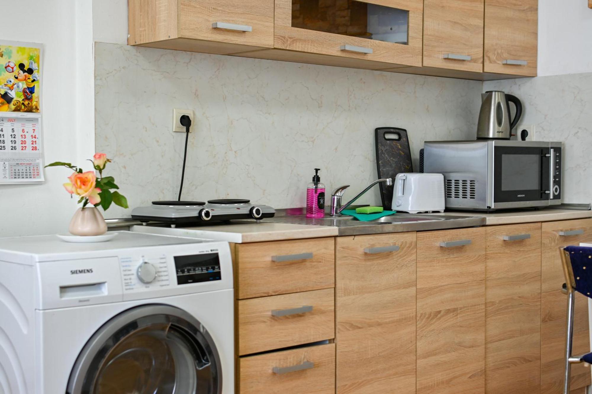 Cozy Apartment In Central Sofia Ngoại thất bức ảnh