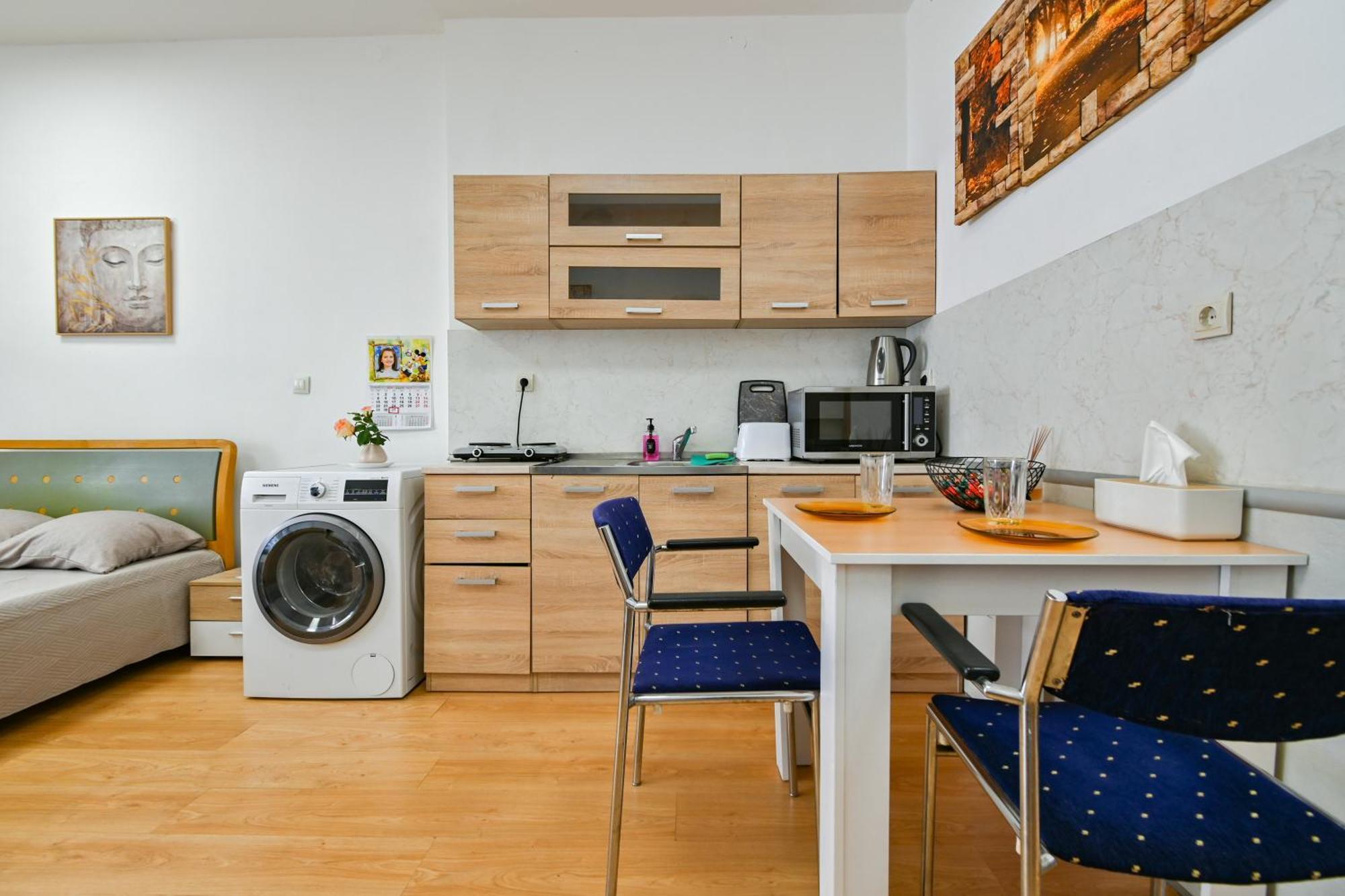 Cozy Apartment In Central Sofia Ngoại thất bức ảnh