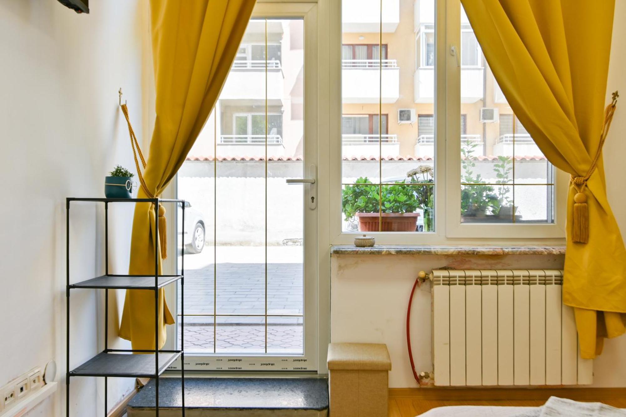 Cozy Apartment In Central Sofia Ngoại thất bức ảnh